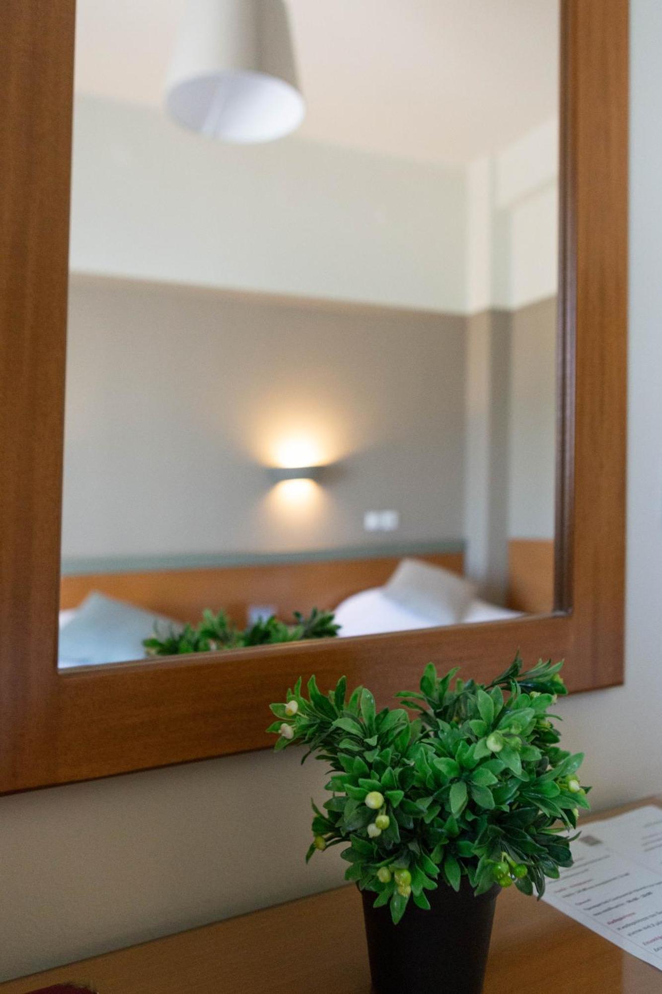 Anesis Hotel Kozani Buitenkant foto